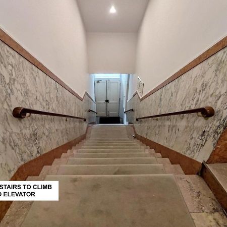 Big Apartment A Stone'S Throw From The Duomo Florença Exterior foto