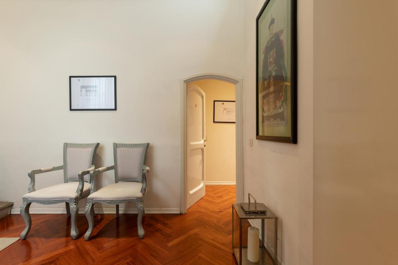 Big Apartment A Stone'S Throw From The Duomo Florença Exterior foto